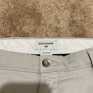 Dockers Easy Khaki Slim Tapered Fit 32x29